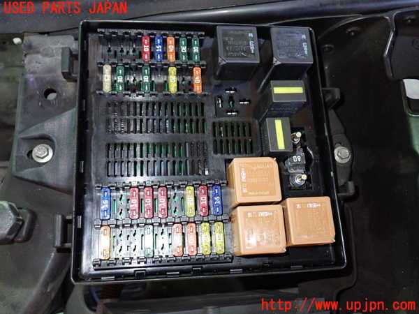 1UPJ-9237466742]ジャガー・XJ(J72RA)ヒューズボックス2 中古_2