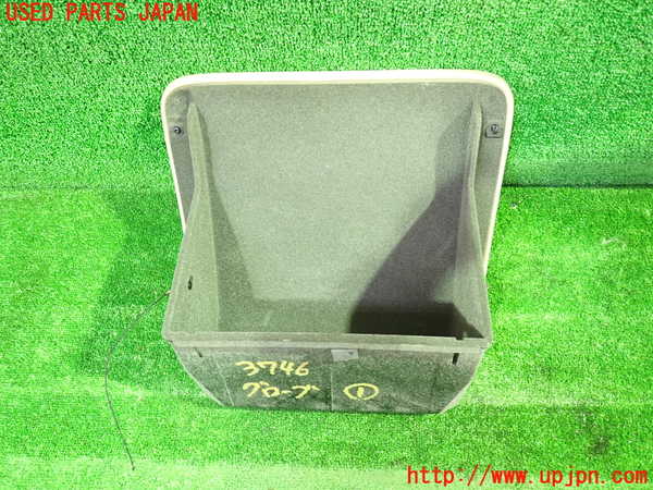 1UPJ-9237467516]ジャガー・XJ(J72RA)グローブボックス1 中古_2