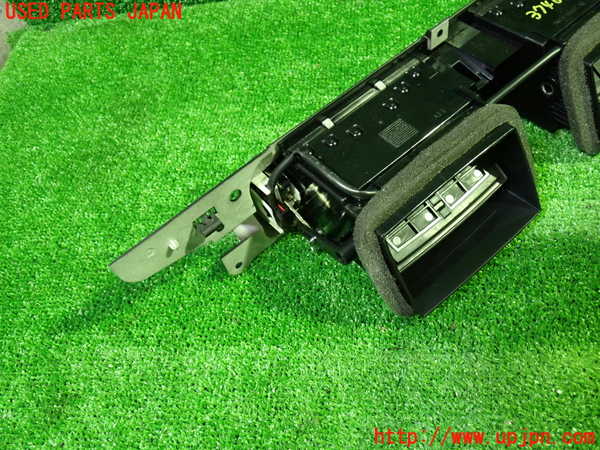 1UPJ-9237467528]ジャガー・XJ(J72RA)エアコン吹き出し口3 (真中) 中古_3