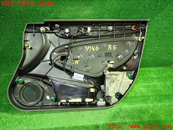 1UPJ-9237461264]ジャガー・XJ(J72RA)左前ドア内張り 中古_4