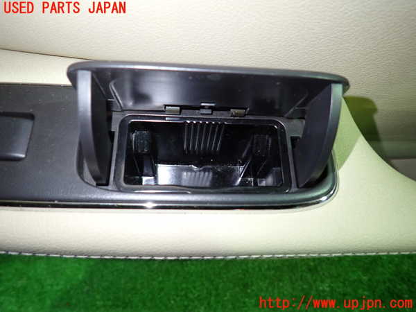 1UPJ-9237461294]ジャガー・XJ(J72RA)右後ドア内張り 中古_3