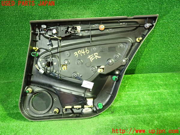 1UPJ-9237461324]ジャガー・XJ(J72RA)左後ドア内張り 中古_4