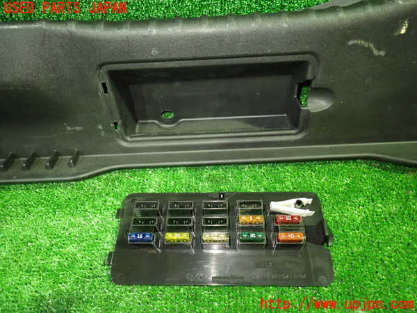 1UPJ-9237467773]ジャガー・XJ(J72RA)ラゲッジトレイ3 中古_2