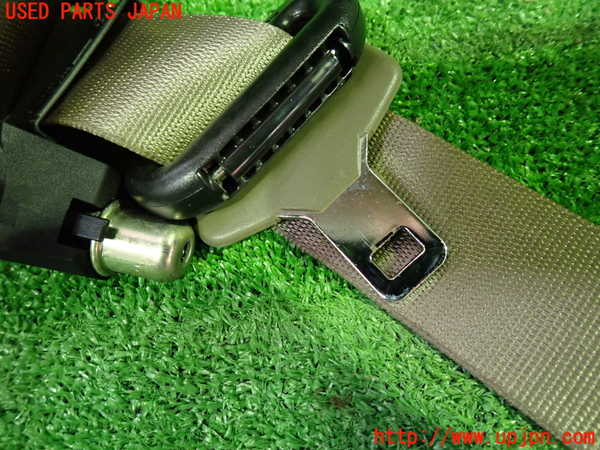 1UPJ-9237467155]ジャガー・XJ(J72RA)右2列目シートベルト 中古_2