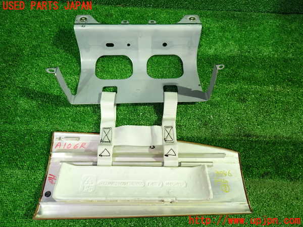 1UPJ-9237467693]ジャガー・XJ(J72RA)内装トリム類3 中古_2