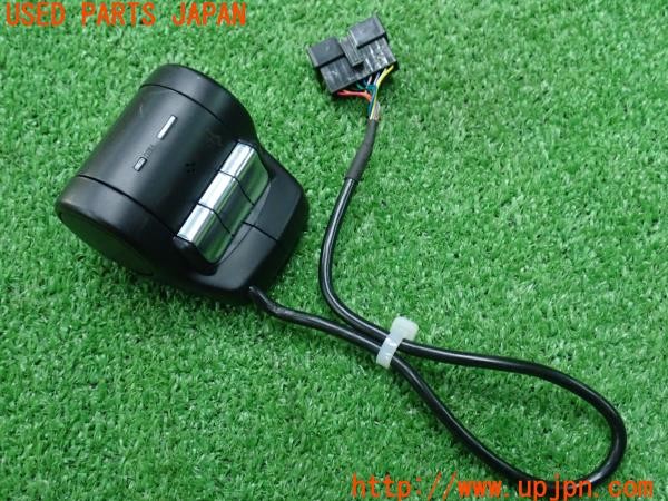 3UPJ=9237470579]ベンツ C220d アバンギャルド AMGライン(205014 W205)純正 210-123509 ドライブレコーダー ドラレコ 中古_2