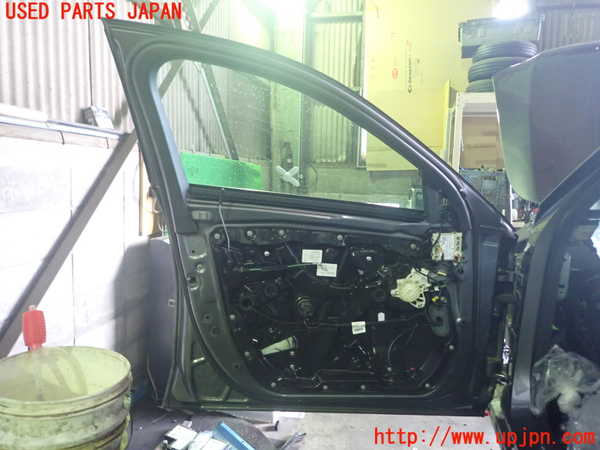 1UPJ-9237471260]ベンツ C220 d(205014)(W205)左前ドア 中古(43R-00050 M62)_5