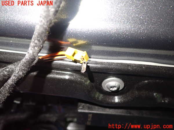 1UPJ-9237471290]ベンツ C220 d(205014)(W205)右後ドア 中古(43R-002092)_4