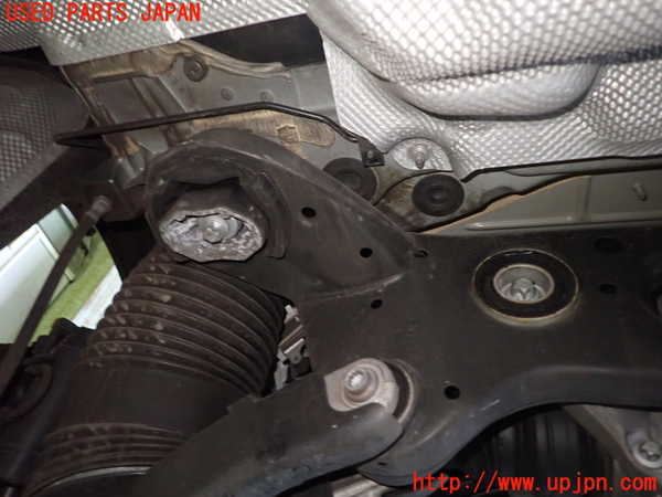 1UPJ-9237475295]ベンツ C220 d(205014)(W205)リアメンバー 中古_3