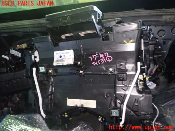 1UPJ-9237476081]ベンツ C220 d(205014)(W205)エバポレーター1 中古_2