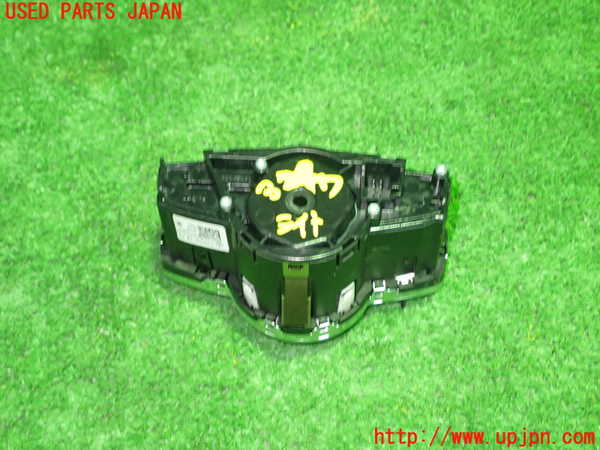 1UPJ-9237476285]ベンツ C220 d(205014)(W205)ライトスイッチ 中古_2