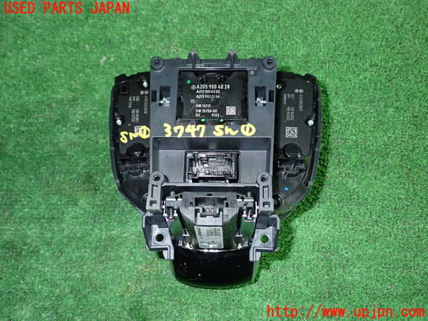 1UPJ-9237476306]ベンツ C220 d(205014)(W205)スイッチ1 (ナビ操作他) 中古_2