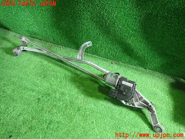 1UPJ-9237476770]ベンツ C220 d(205014)(W205)フロントワイパーモーター 中古_4