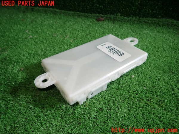 1UPJ-9237476153]ベンツ C220 d(205014)(W205)コンピューター8 中古_3