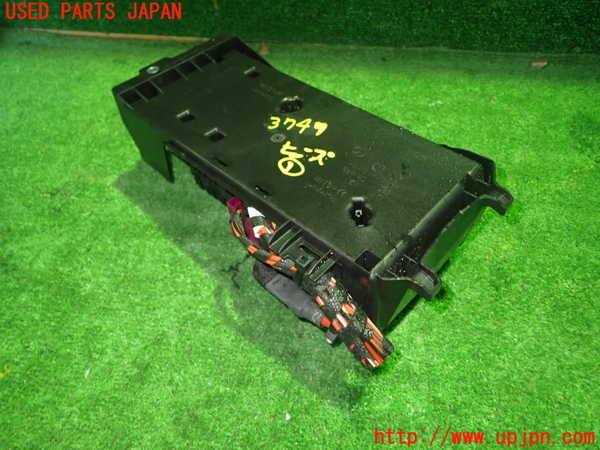 1UPJ-9237476741]ベンツ C220 d(205014)(W205)ヒューズボックス1 中古_3