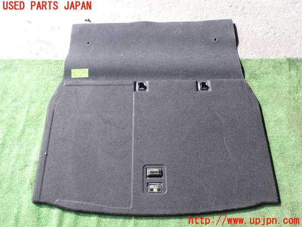 1UPJ-9237477771]ベンツ C220 d(205014)(W205)ラゲッジトレイ1 中古_5