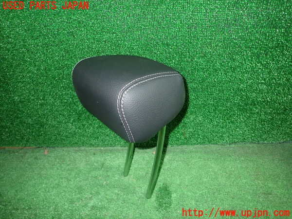 1UPJ-9237477130]ベンツ C220 d(205014)(W205)真中2列目ヘッドレスト 中古_2