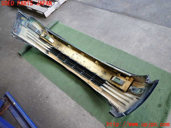 2UPJ-9237481010]セルシオ(UCF11)フロントバンパー (ジャンク品) 中古_5