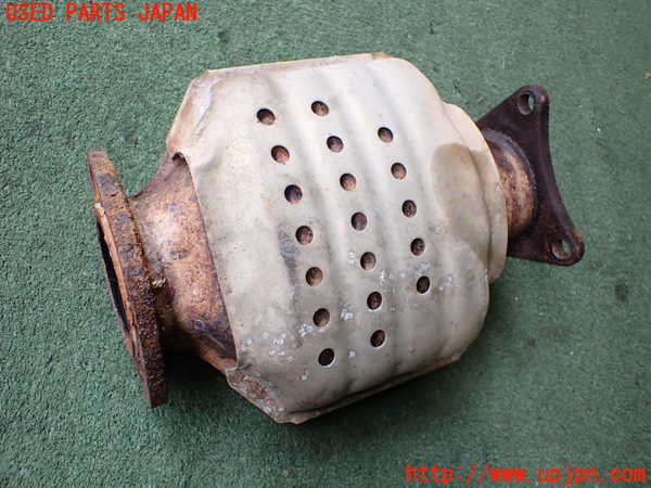 2UPJ-9237482662]セルシオ(UCF11)触媒2 中古_2