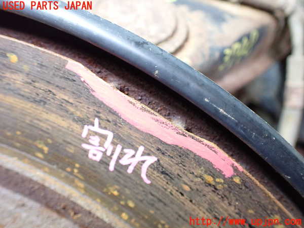 2UPJ-9237484300]セルシオ(UCF11)右リアナックルハブ (ジャンク品) 中古_2