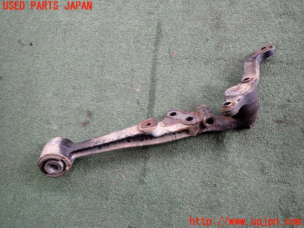 2UPJ-9237485176]セルシオ(UCF11)右フロントロアアーム1 中古_2