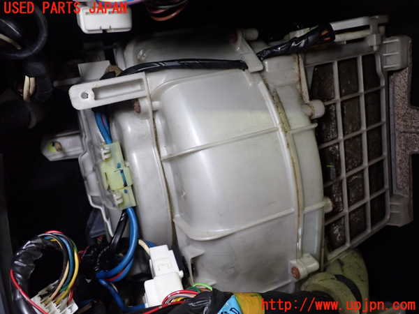 2UPJ-9237486081]セルシオ(UCF11)エバポレーター1 (ジャンク品) 中古_5