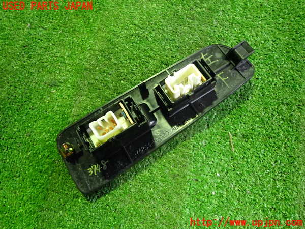 2UPJ-9237486245]セルシオ(UCF11)左前パワーウィンドウスイッチ 中古_2