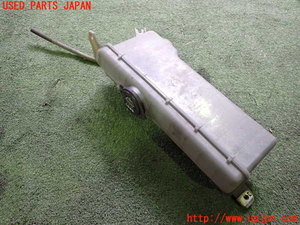 2UPJ-9237486792]セルシオ(UCF11)ウォッシャータンク2 中古_4