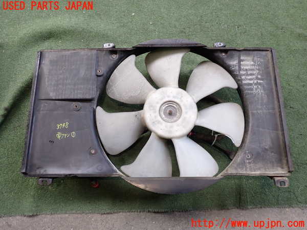 2UPJ-9237486836]セルシオ(UCF11)電動ファン1 中古_3