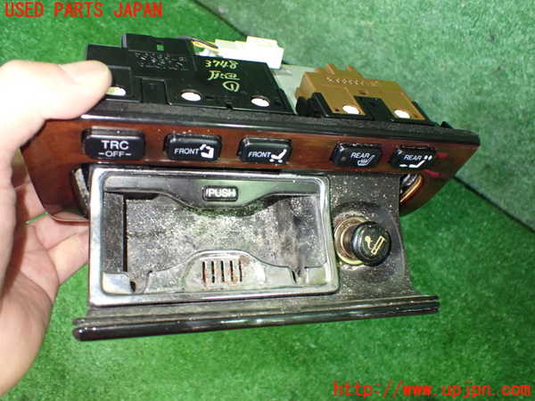 2UPJ-9237487821]セルシオ(UCF11)灰皿1 中古_4