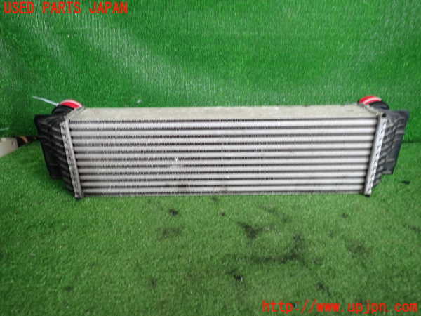 2UPJ-9237492451]BMW 523d(FW20)インタークーラー1 中古 (F10)_3