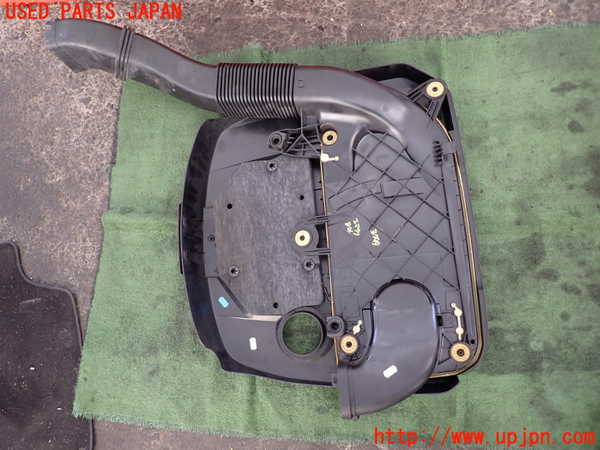 2UPJ-9237492560]BMW 523d(FW20)エアクリーナーボックス 中古 (F10)_3
