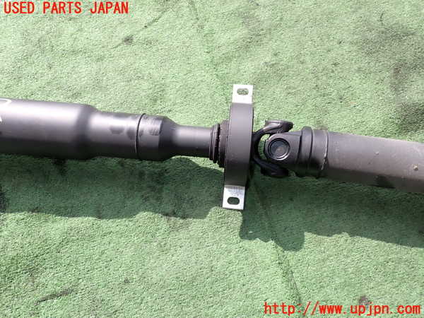 2UPJ-9237493410]BMW 523d(FW20)リアプロペラシャフト 中古 (F10)_3