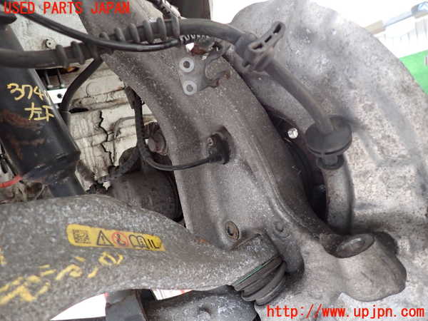 2UPJ-9237494295]BMW 523d(FW20)左フロントナックルハブ 中古 (F10)_2