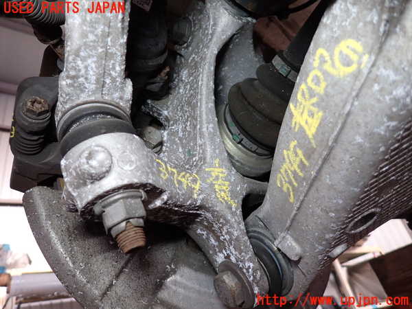 2UPJ-9237494305]BMW 523d(FW20)左リアナックルハブ 中古 (F10)_2