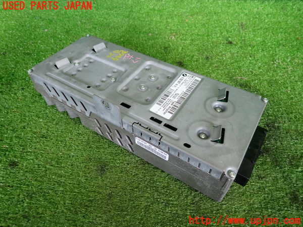 2UPJ-9237496525]BMW 523d(FW20)アンプ 中古 (F10)_2