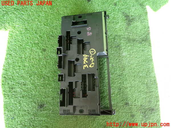2UPJ-9237496741]BMW 523d(FW20)ヒューズボックス1 中古 (F10)_2