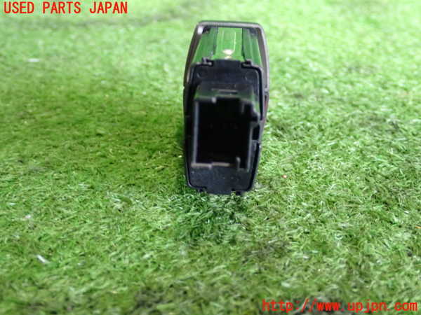 2UPJ-9237496290]BMW 523d(FW20)ハザードスイッチ 中古 (F10)_3
