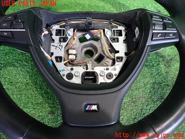 2UPJ-9237497855]BMW 523d(FW20)ステアリングホイール 中古 (F10)_2