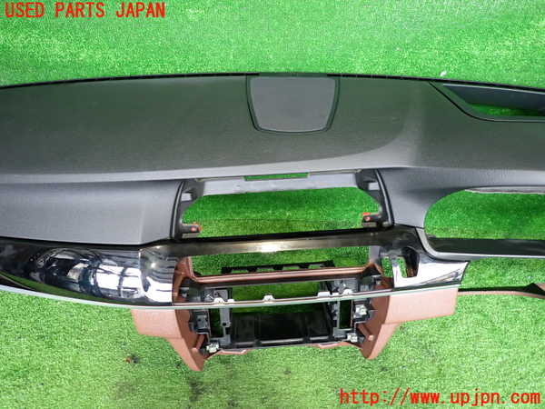 2UPJ-9237497505]BMW 523d(FW20)ダッシュボード 中古 (F10)_4