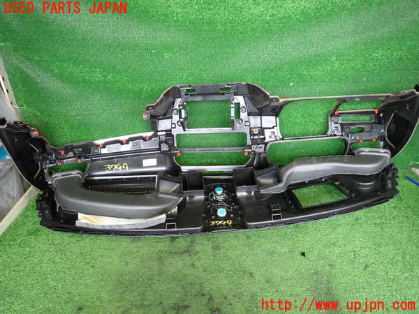 2UPJ-9237497505]BMW 523d(FW20)ダッシュボード 中古 (F10)_5