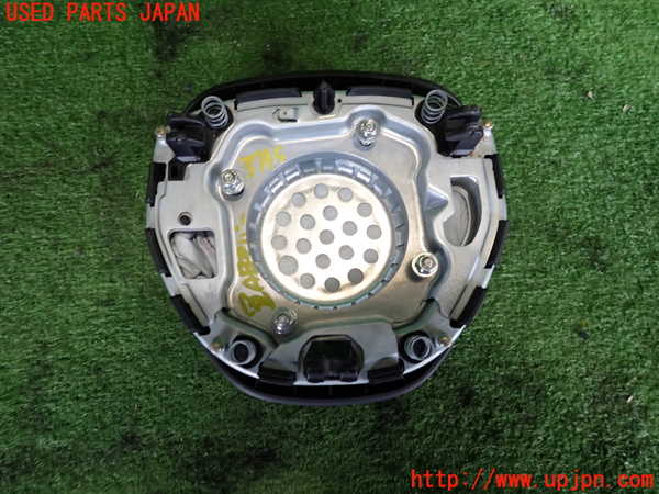 2UPJ-9237497865]BMW 523d(FW20)運転席側エアバッグカバー 中古 (F10)_2