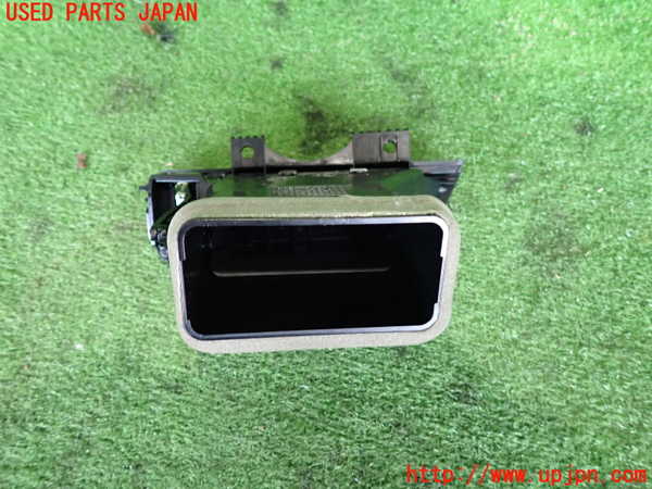 2UPJ-9237497527]BMW 523d(FW20)エアコン吹き出し口2 (左) 中古 (F10)_3