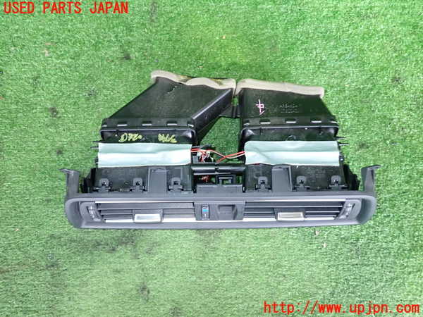 2UPJ-9237497528]BMW 523d(FW20)エアコン吹き出し口3 (真中) 中古 (F10)_2