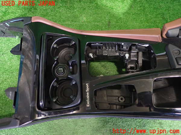 2UPJ-9237497540]BMW 523d(FW20)センターコンソール 中古 (F10)_2