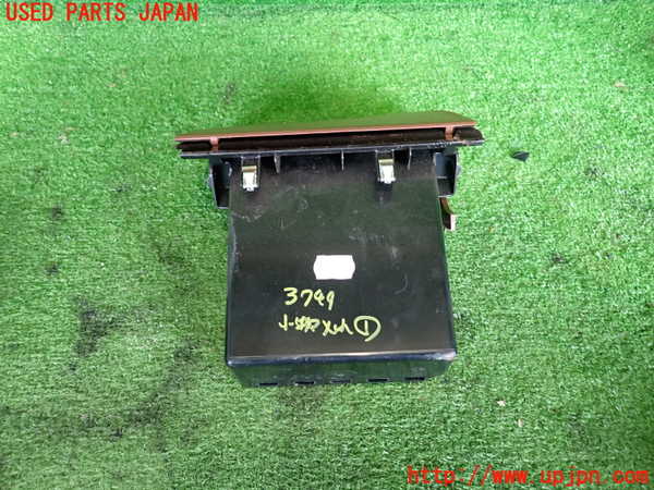 2UPJ-9237497841]BMW 523d(FW20)小物入れ1 中古 (F10)_2