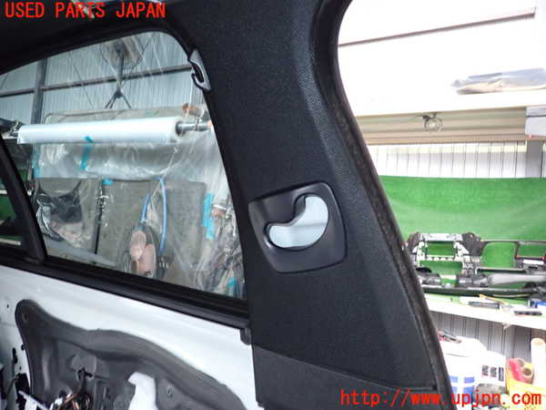 2UPJ-9237497670]BMW 523d(FW20)左センターピラートリム 中古 (F10)_2