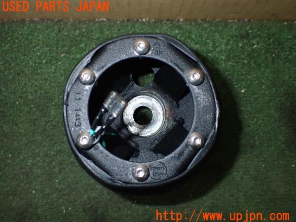 3UPJ=9237500618]アバルト 595 コンペティツィオーネ(312142)sport line ステアリングボス 中古_5