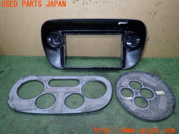 3UPJ=9237500645]アバルト 595 コンペティツィオーネ(312142)THREE HUNDRED カーボンパネル エアコン・シフト 社外2DINナビパネル 中古_2