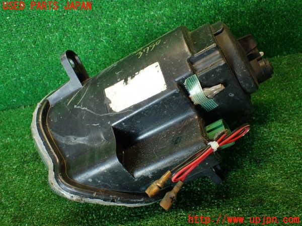 2UPJ-9237501150]アバルト・595(312142)右コーナーランプ 中古_2